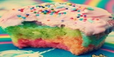 Renkli Muffin Tarifi